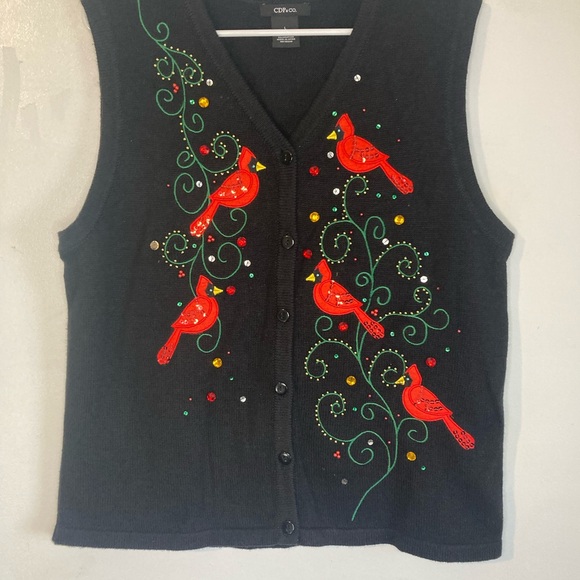 Black Vest with Red Cardinal Embroidery - Picture 3 of 9